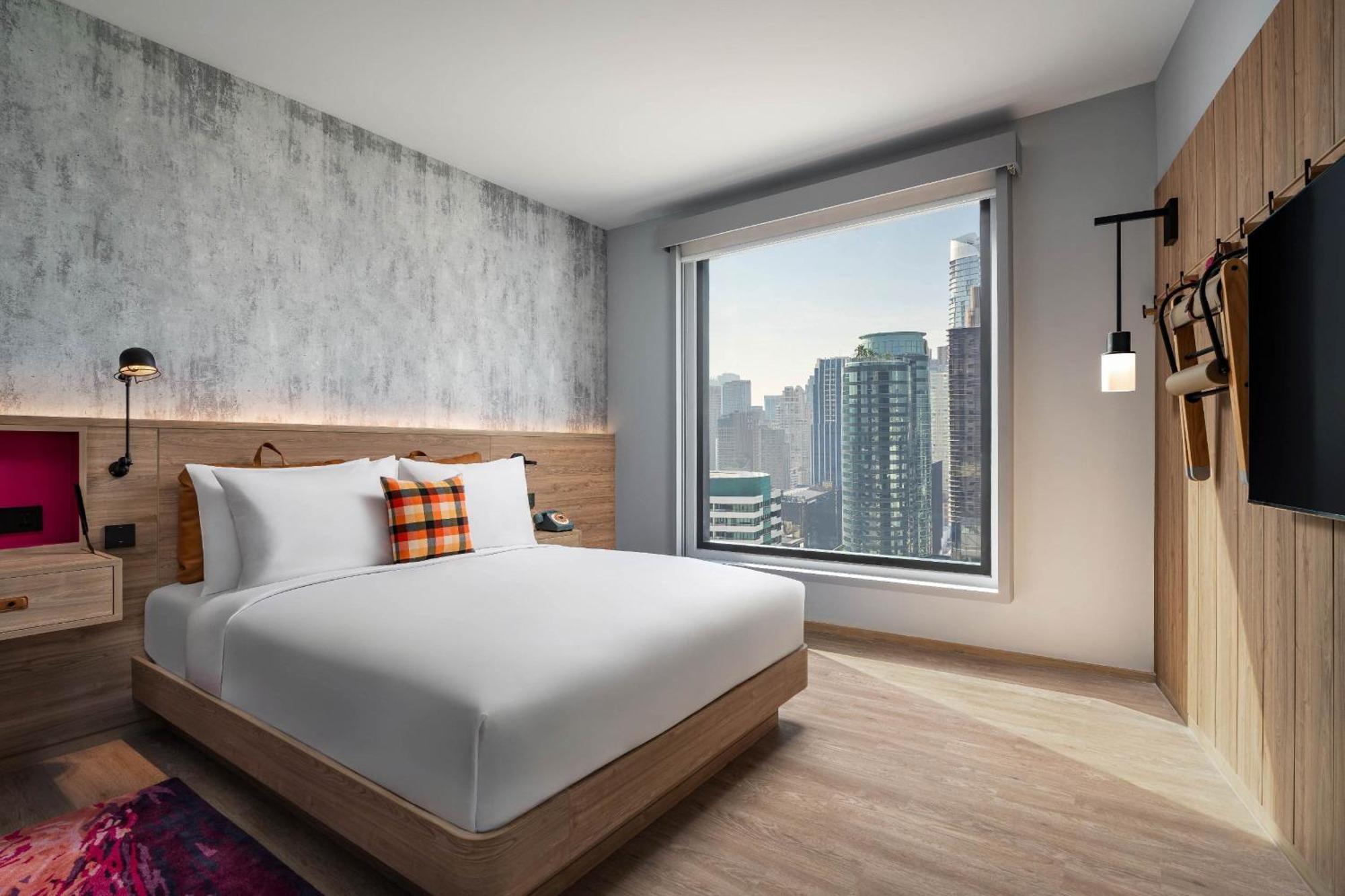 Отель Moxy Bangkok Ratchaprasong Экстерьер фото